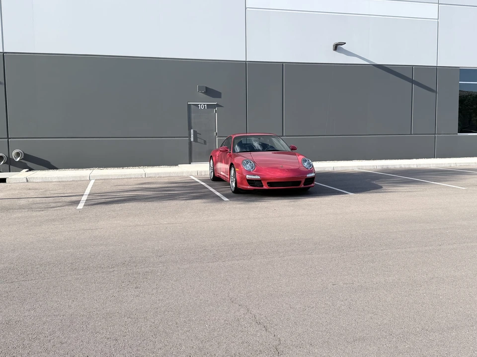 2010 Porsche 997 Carrera - Image 7 of 31