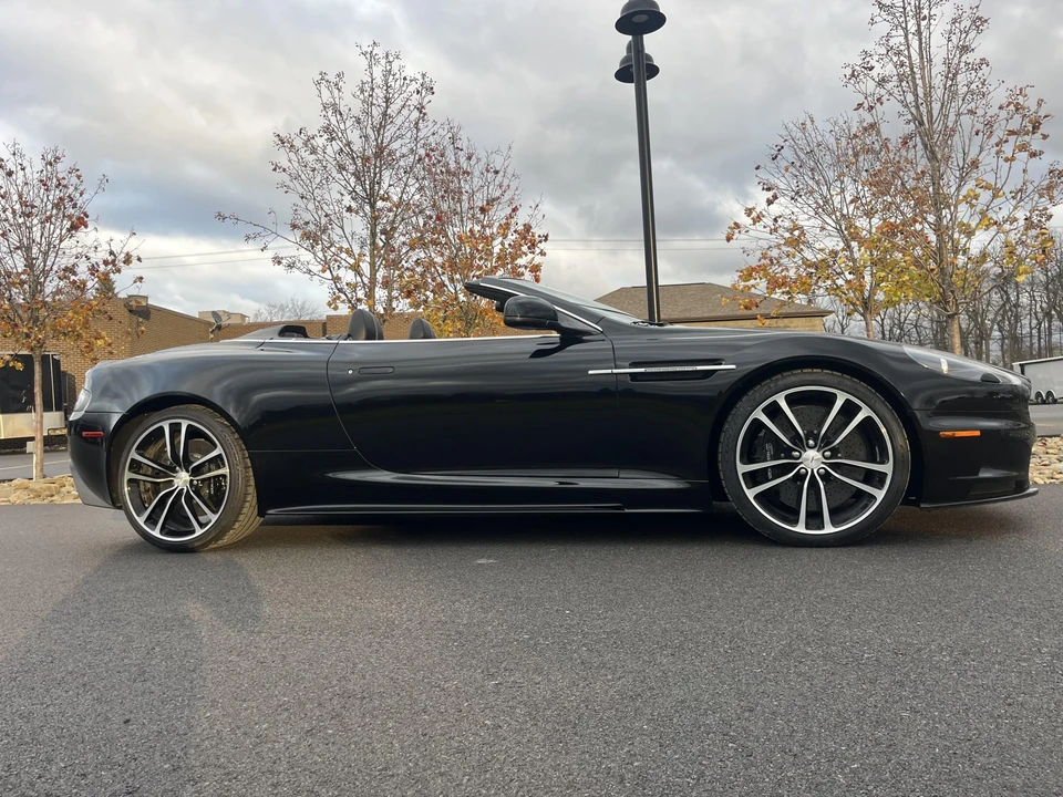 2011 Aston Martin DBS (2008-2012) - Image 14 of 31