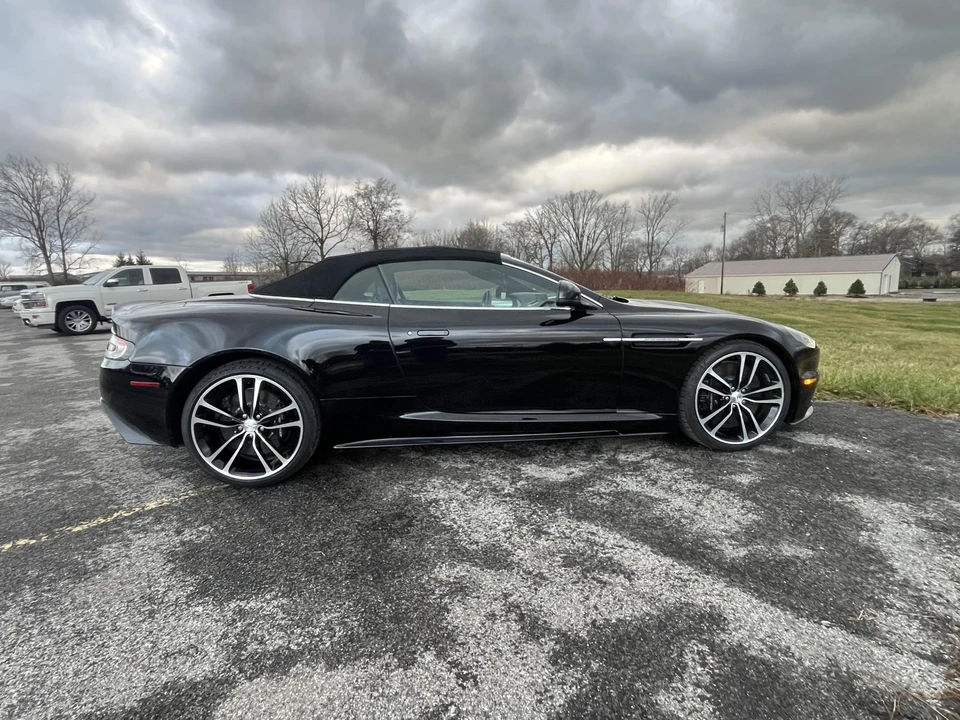 2011 Aston Martin DBS (2008-2012) - Image 28 of 31