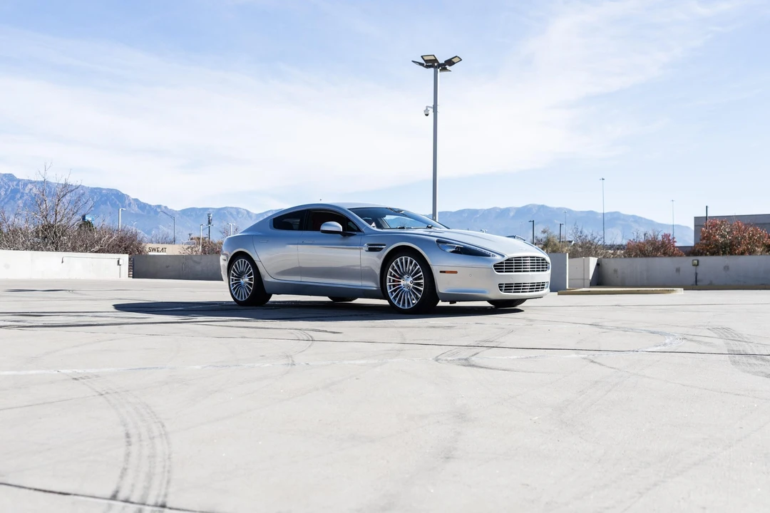 2011 Aston Martin Rapide - Image 14 of 31