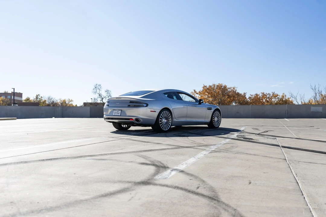 2011 Aston Martin Rapide - Image 18 of 31
