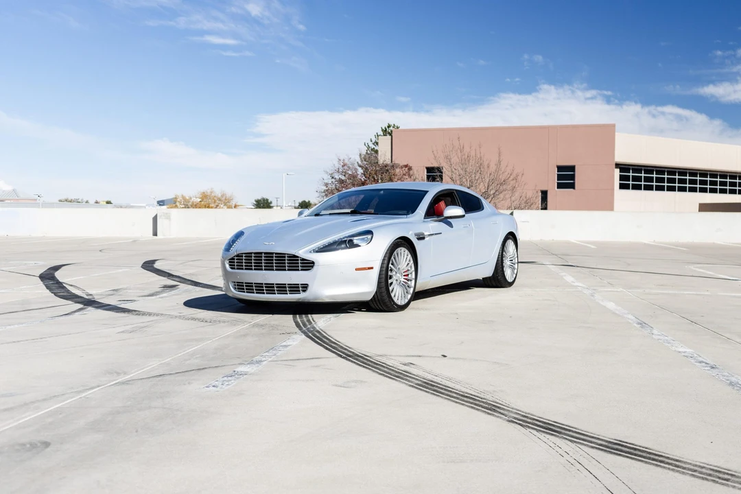 2011 Aston Martin Rapide - Image 11 of 31