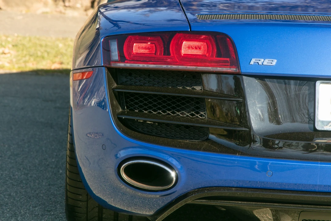 2011 Audi 42 R8 - Image 13 of 31