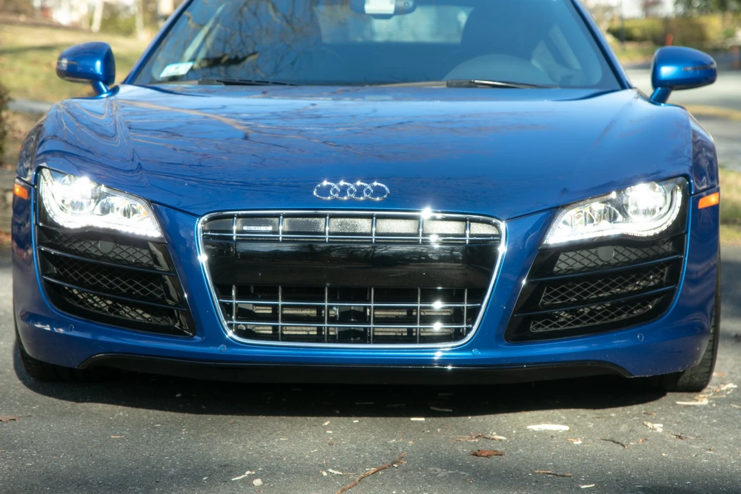 2011 Audi 42 R8 - Image 10 of 31