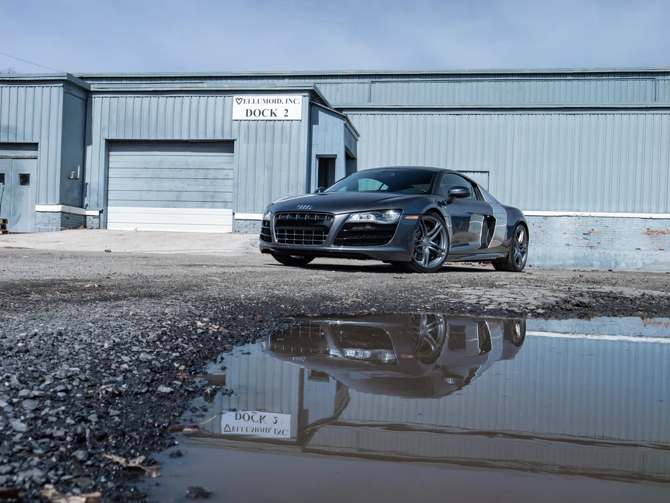 2011 Audi 42 R8 - Image 2 of 31
