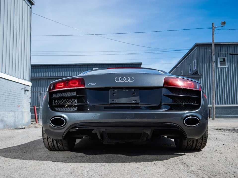 2011 Audi 42 R8 - Image 25 of 31