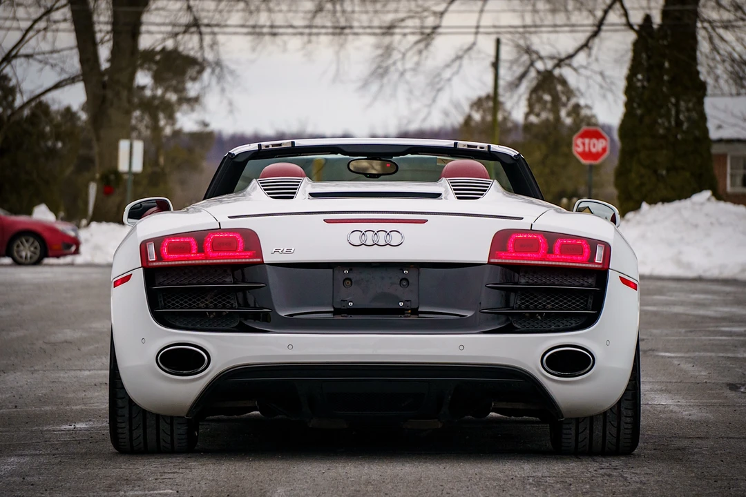 2011 Audi 42 R8 - Image 25 of 31