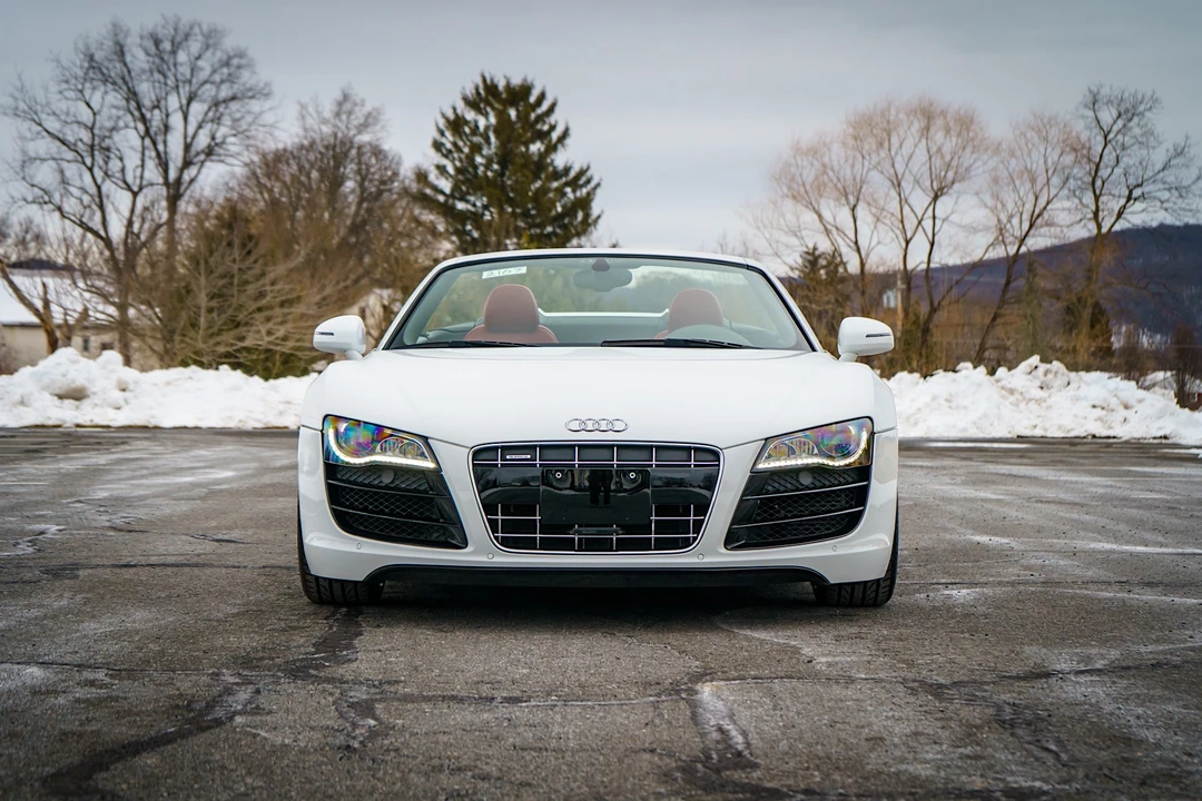 2011 Audi 42 R8 - Image 9 of 31