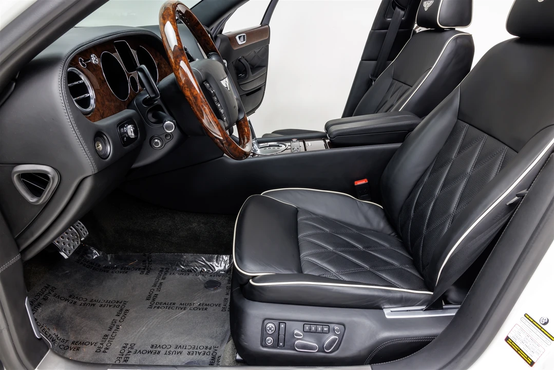 2011 Bentley Continental Flying Spur - Image 28 of 31