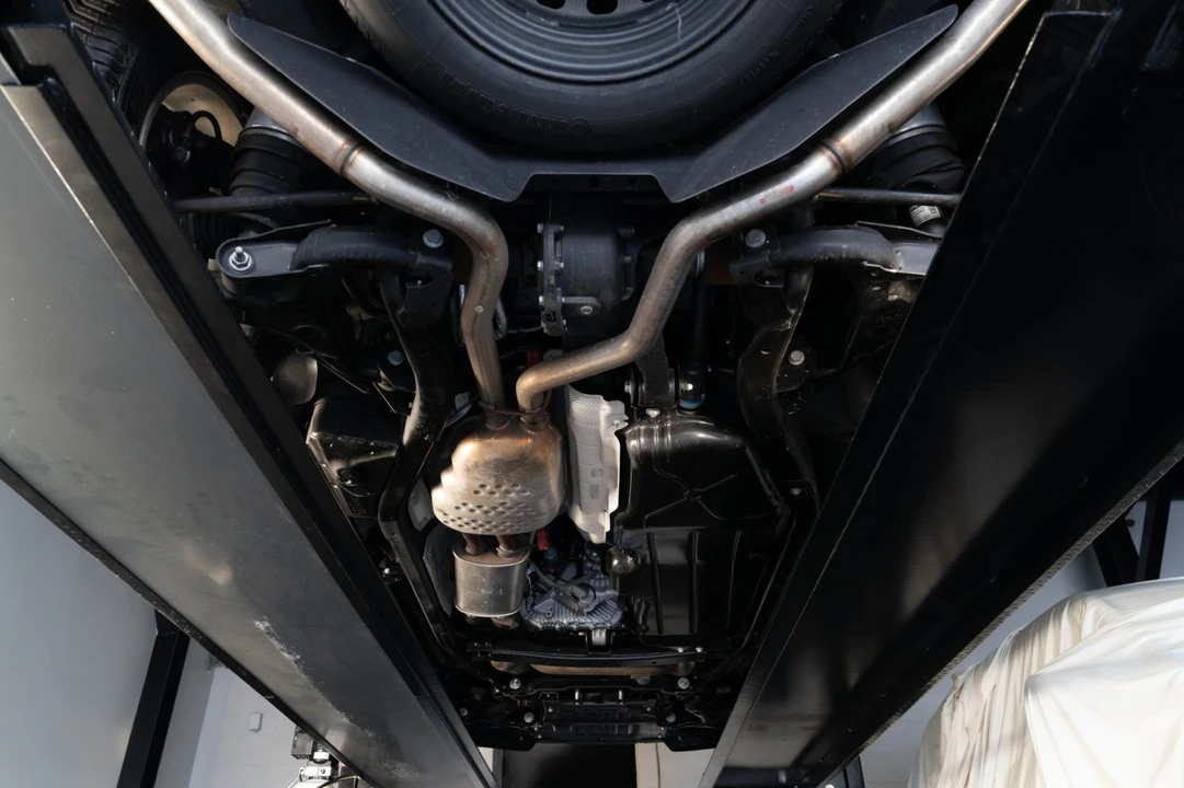 2011 Land Rover Discovery 4th Gen - Image 7 of 8