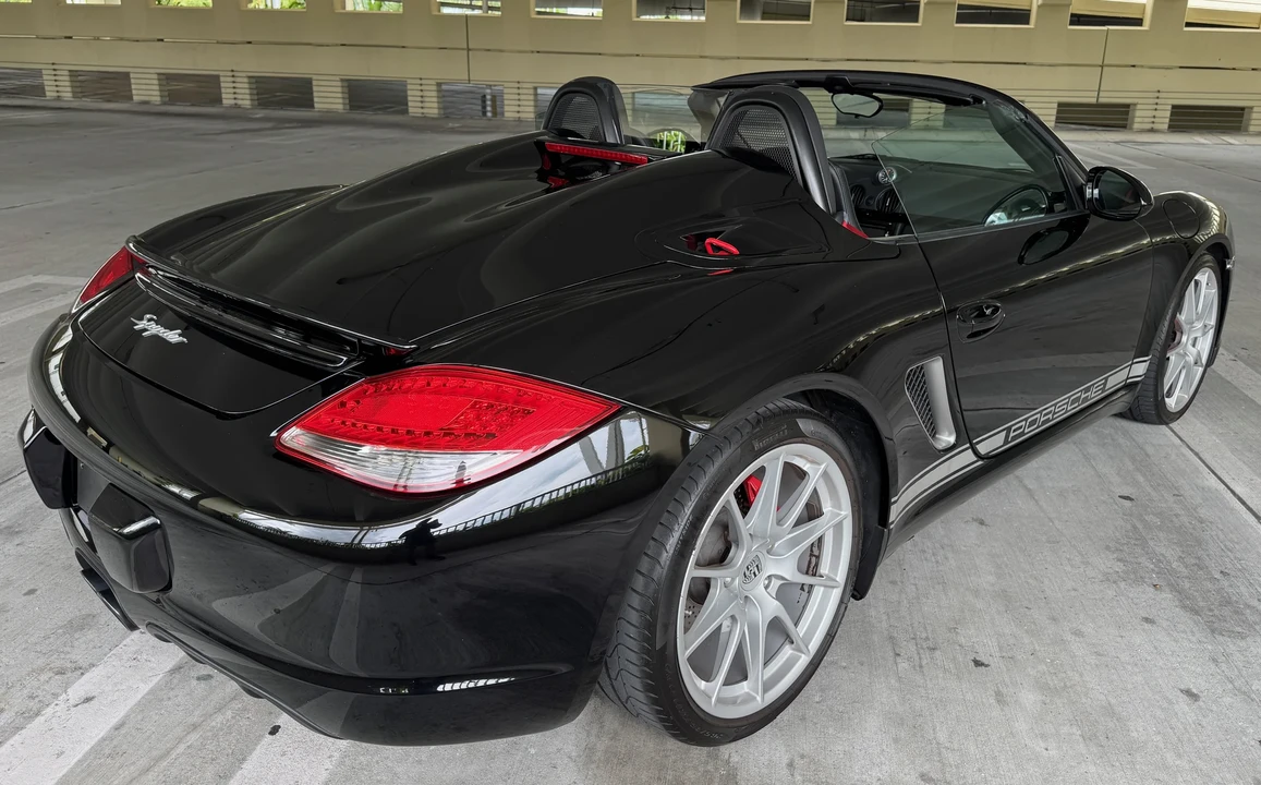 2011 Porsche 987 Boxster Spyder - Image 10 of 31