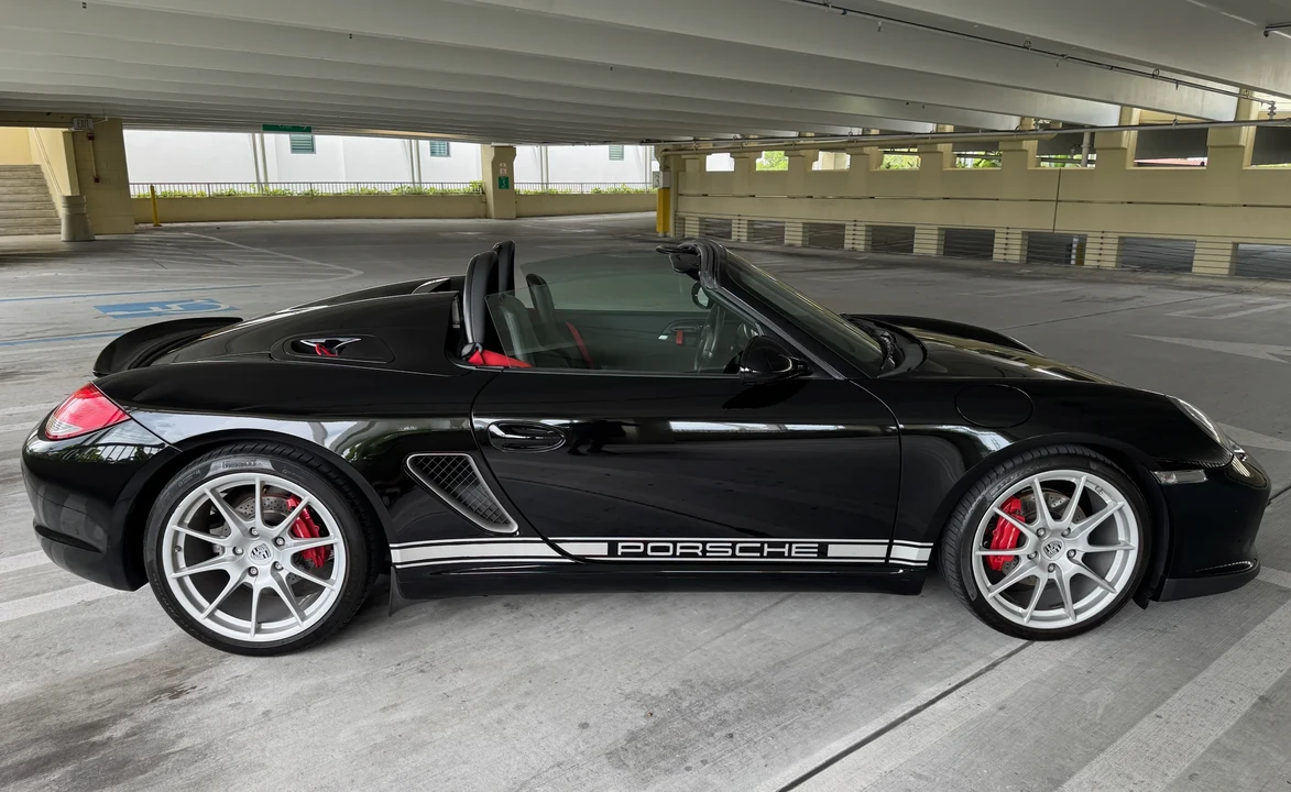 2011 Porsche 987 Boxster Spyder - Image 11 of 31