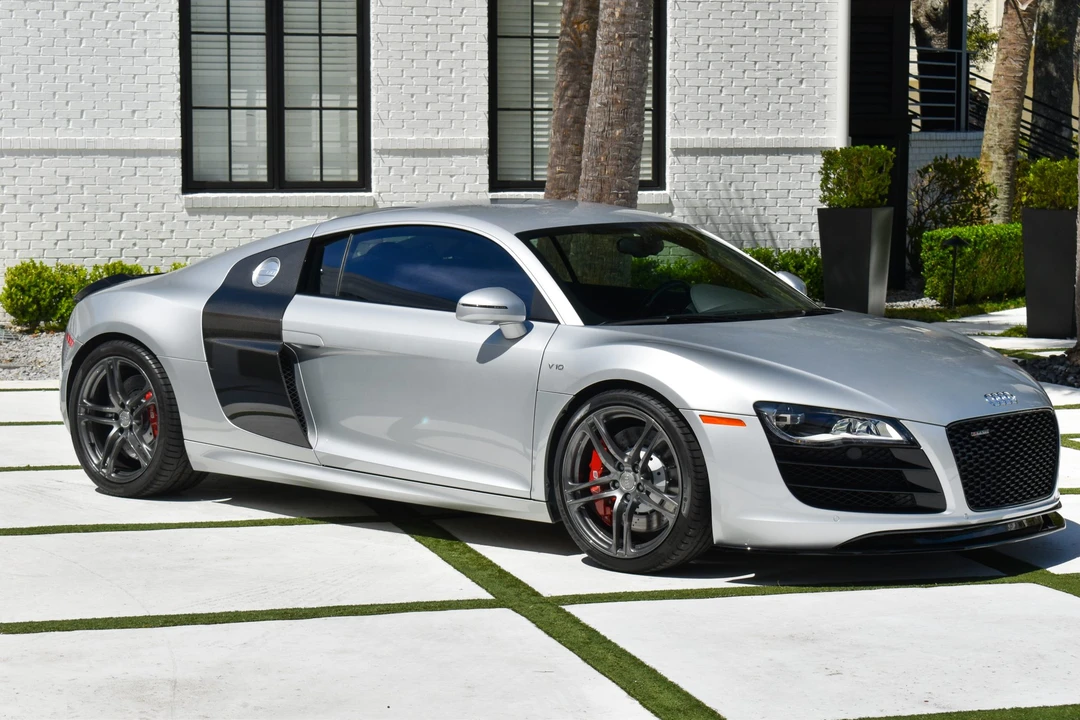 2012 Audi 42 R8 - Image 26 of 31