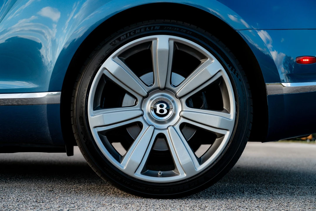 2012 Bentley Continental GT 2nd Gen - Image 26 of 31