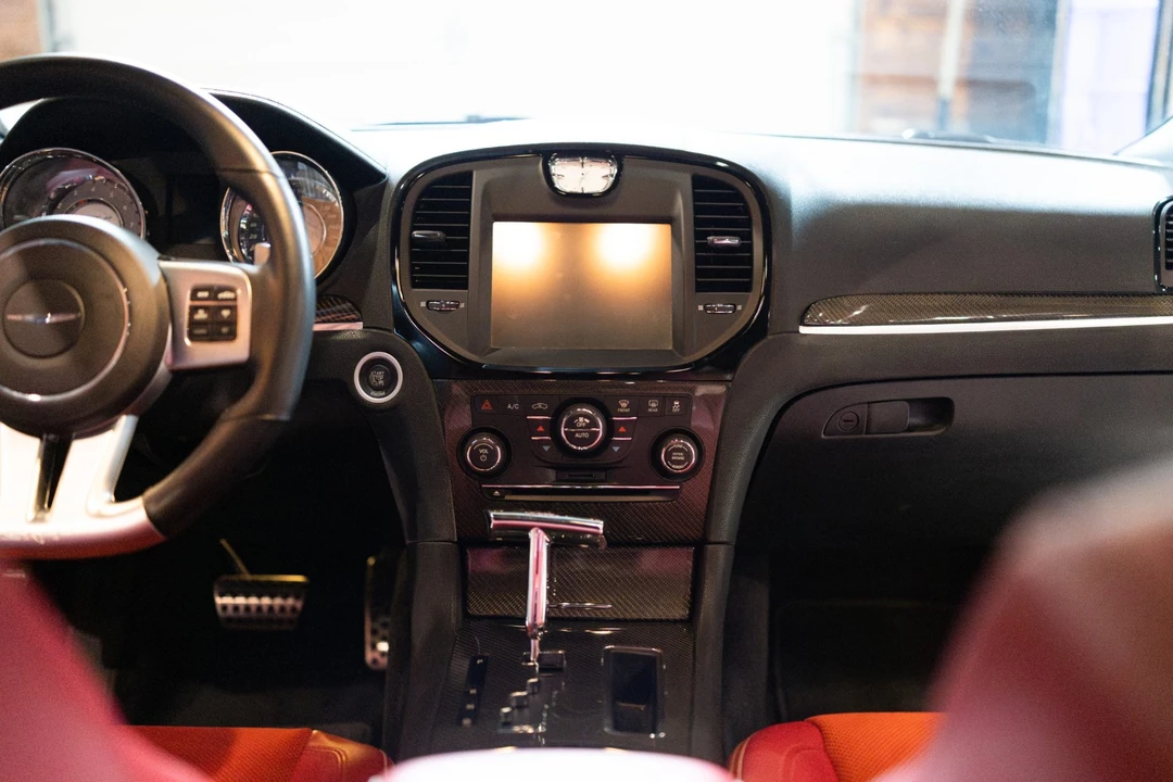 2012 Chrysler 300 (2005-2023) - Image 29 of 31