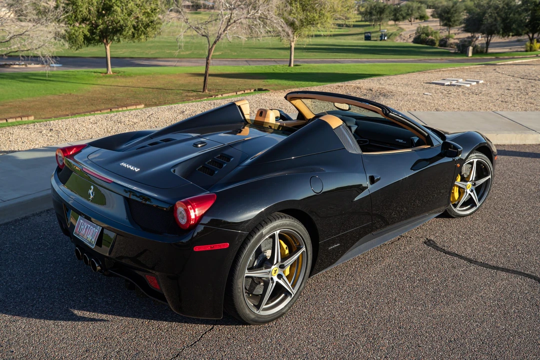 2012 Ferrari 458 Spider - Image 27 of 31