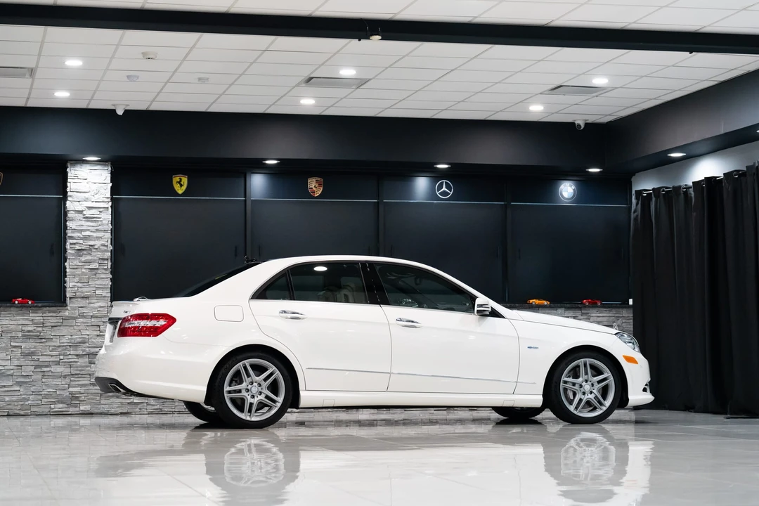 2012 Mercedes-Benz W212 E-Class - Image 24 of 31