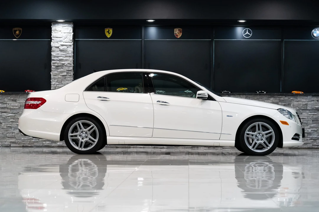 2012 Mercedes-Benz W212 E-Class - Image 23 of 31