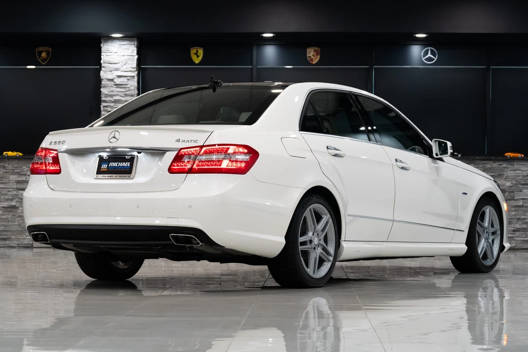 2012 Mercedes-Benz W212 E-Class - Image 26 of 31