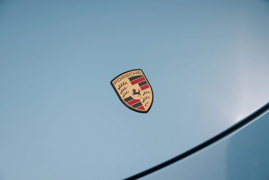 2012 Porsche 997 Carrera GTS - Image 24 of 31