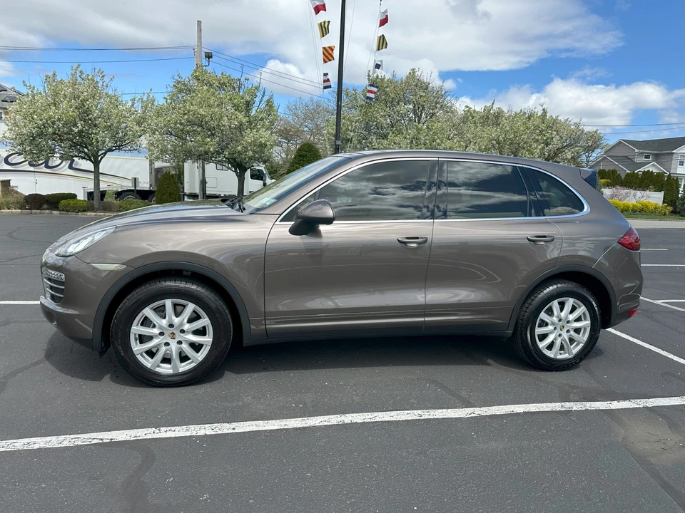 2012 Porsche 958 Cayenne - Image 3 of 31