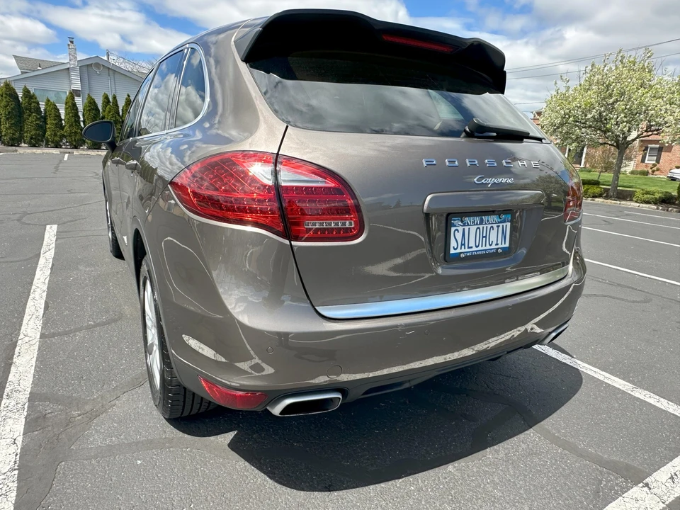 2012 Porsche 958 Cayenne - Image 7 of 31
