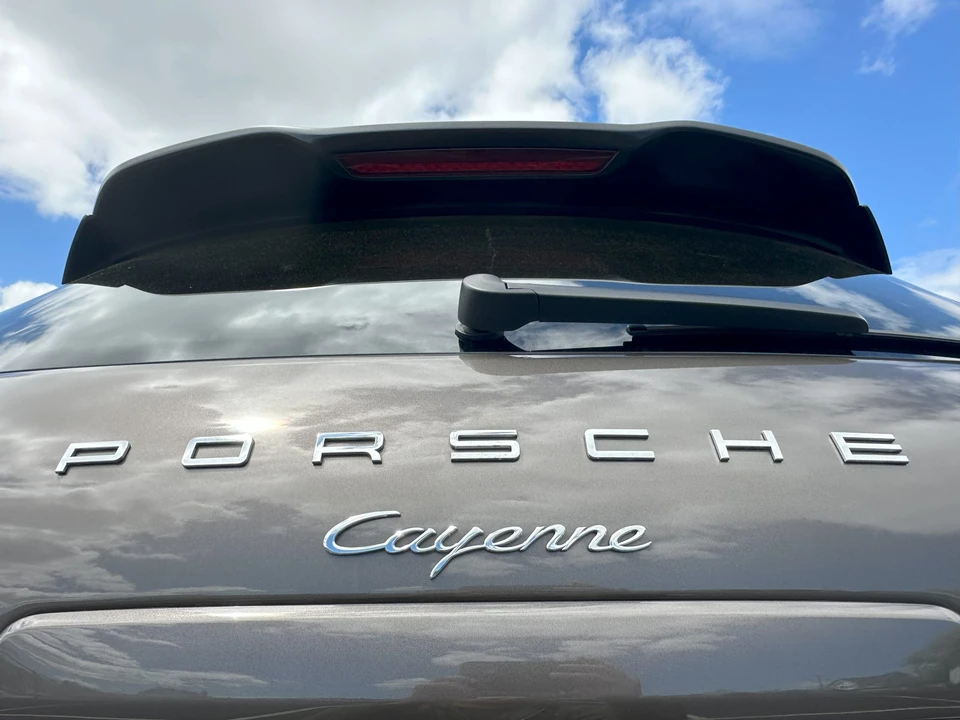 2012 Porsche 958 Cayenne - Image 26 of 31