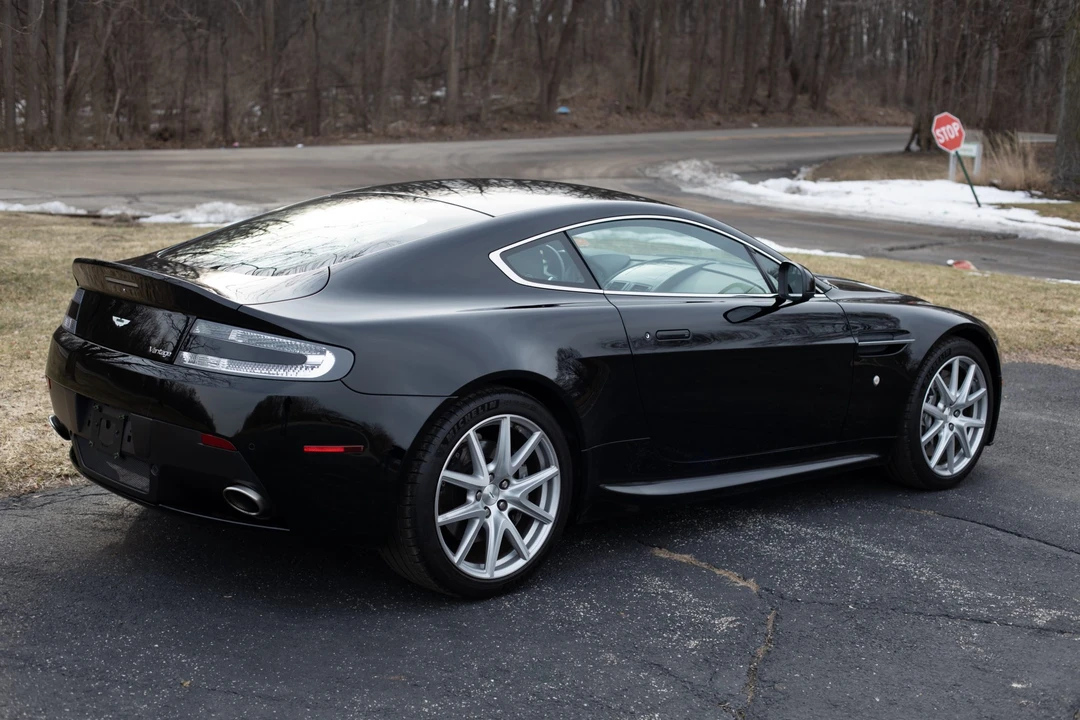 2013 Aston Martin V8 Vantage (2006-2017) - Image 20 of 31