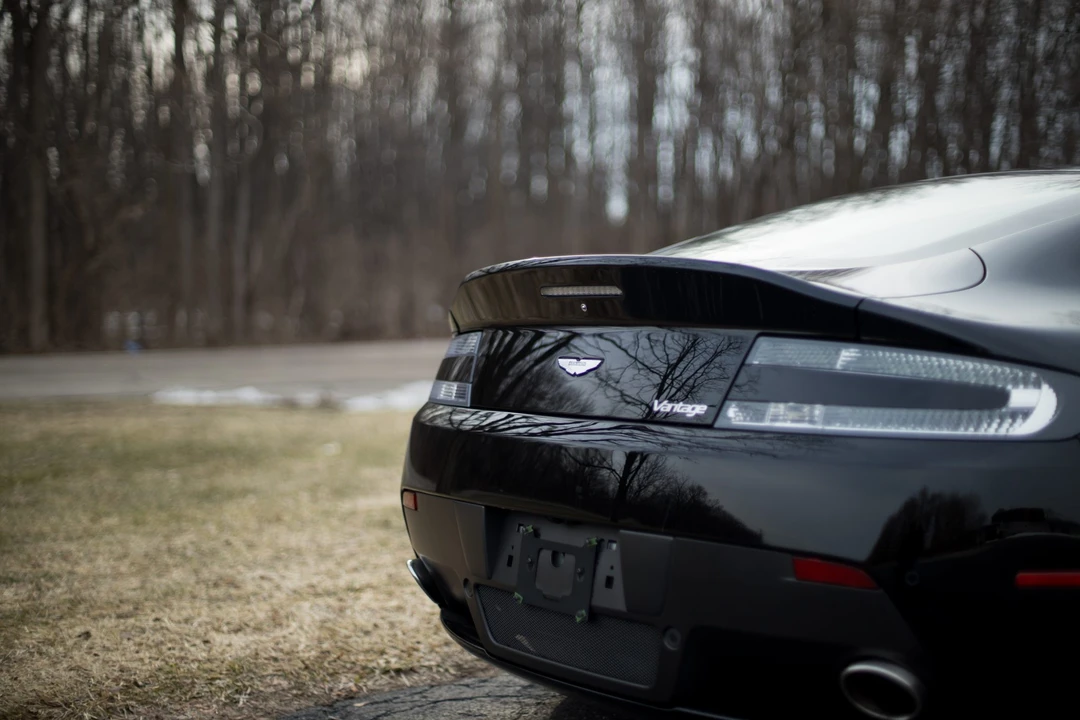 2013 Aston Martin V8 Vantage (2006-2017) - Image 28 of 31