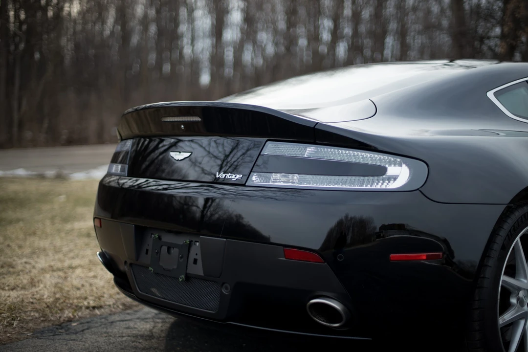 2013 Aston Martin V8 Vantage (2006-2017) - Image 29 of 31
