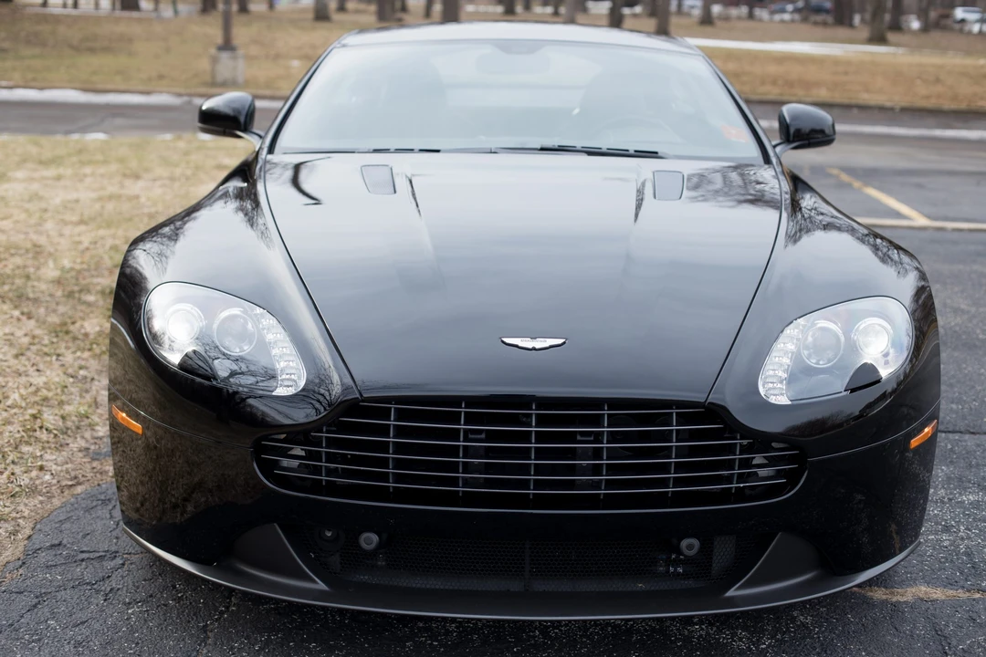 2013 Aston Martin V8 Vantage (2006-2017) - Image 8 of 31
