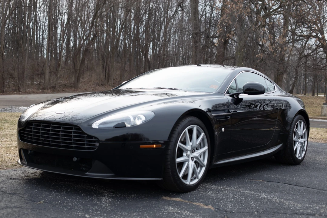 2013 Aston Martin V8 Vantage (2006-2017) - Image 9 of 31