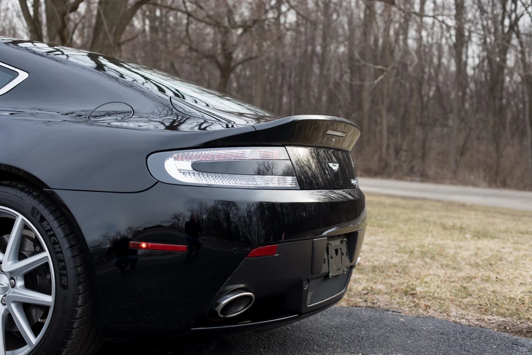 2013 Aston Martin V8 Vantage (2006-2017) - Image 31 of 31