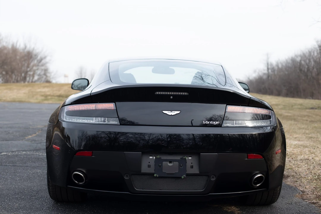 2013 Aston Martin V8 Vantage (2006-2017) - Image 18 of 31