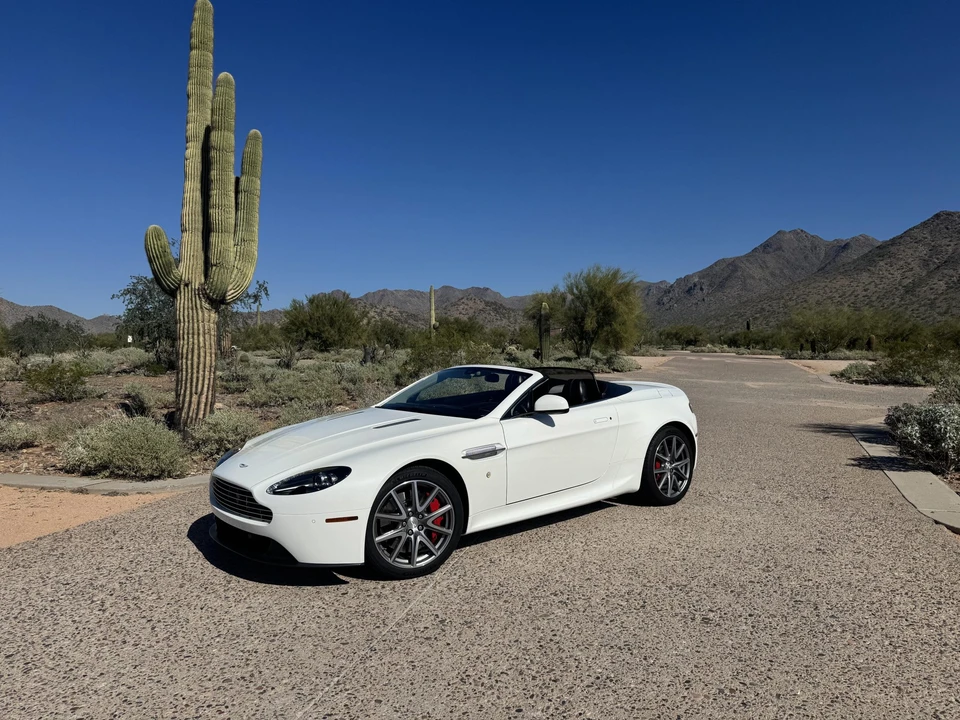 2013 Aston Martin V8 Vantage (2006-2017) - Image 9 of 31