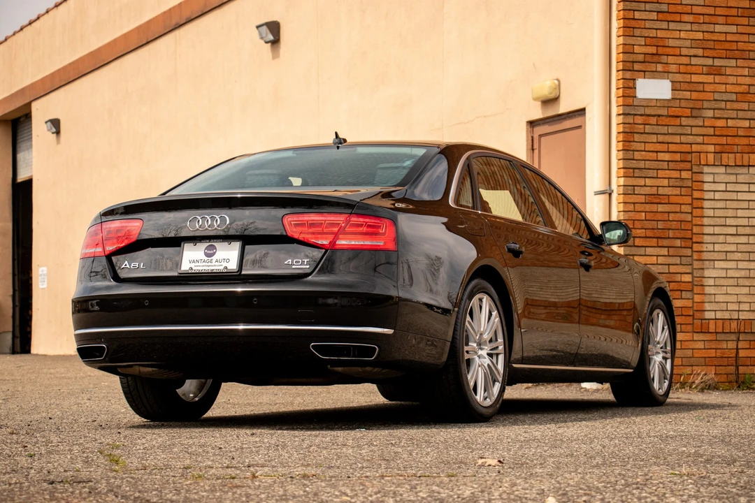 2013 Audi D4 A8 - Image 14 of 31