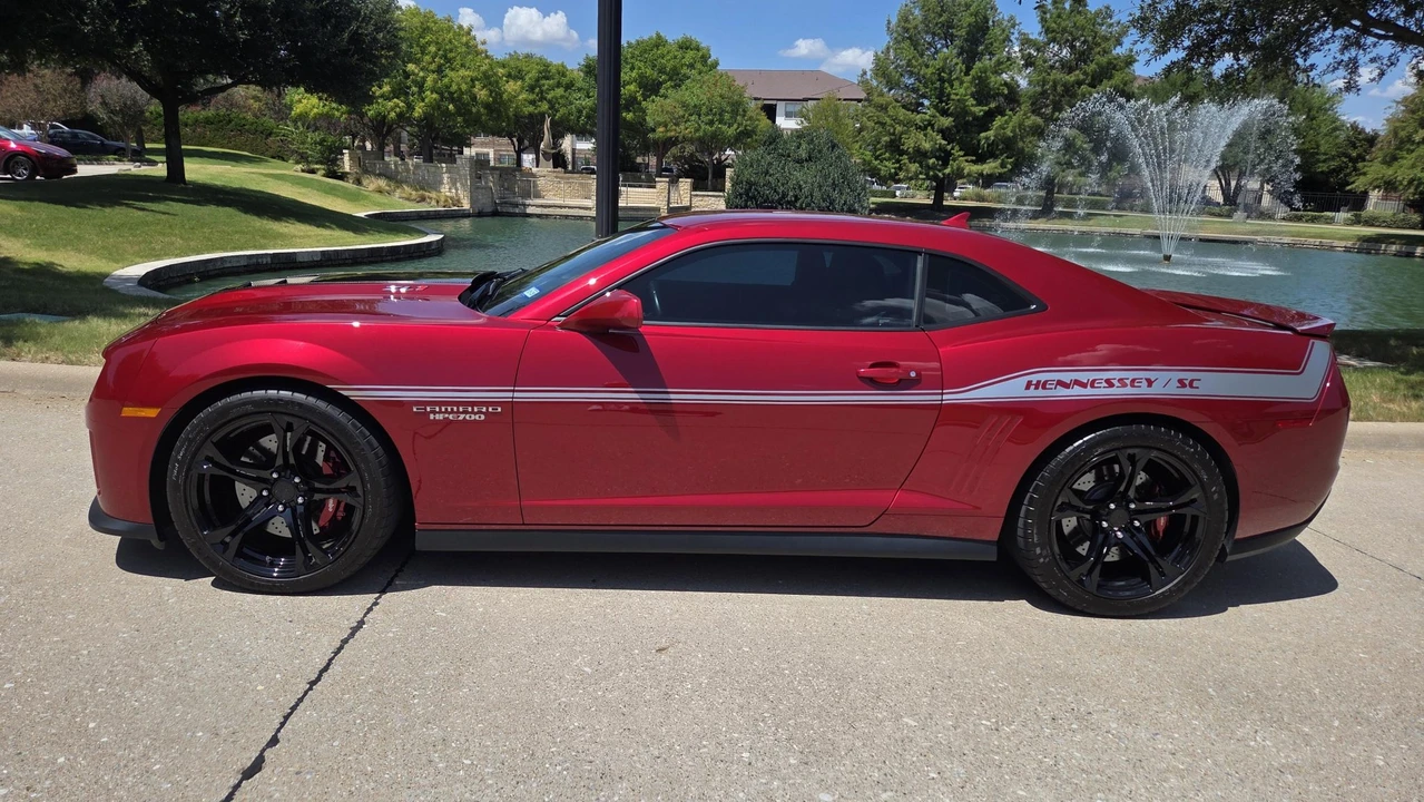 2013 Chevrolet Camaro ZL1 5th Gen - Image 3 of 31