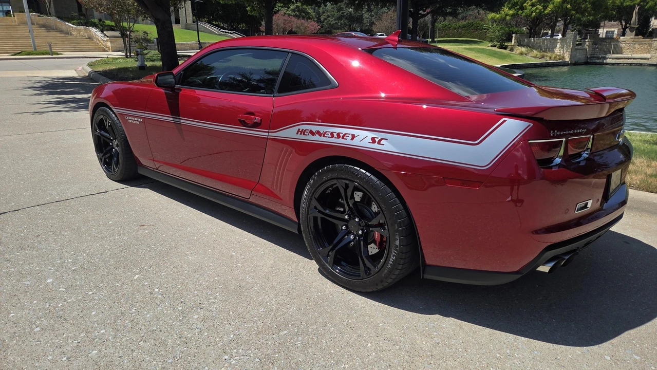 2013 Chevrolet Camaro ZL1 5th Gen - Image 4 of 31