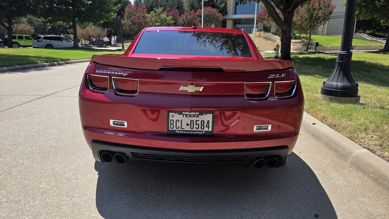 2013 Chevrolet Camaro ZL1 5th Gen - Image 5 of 31