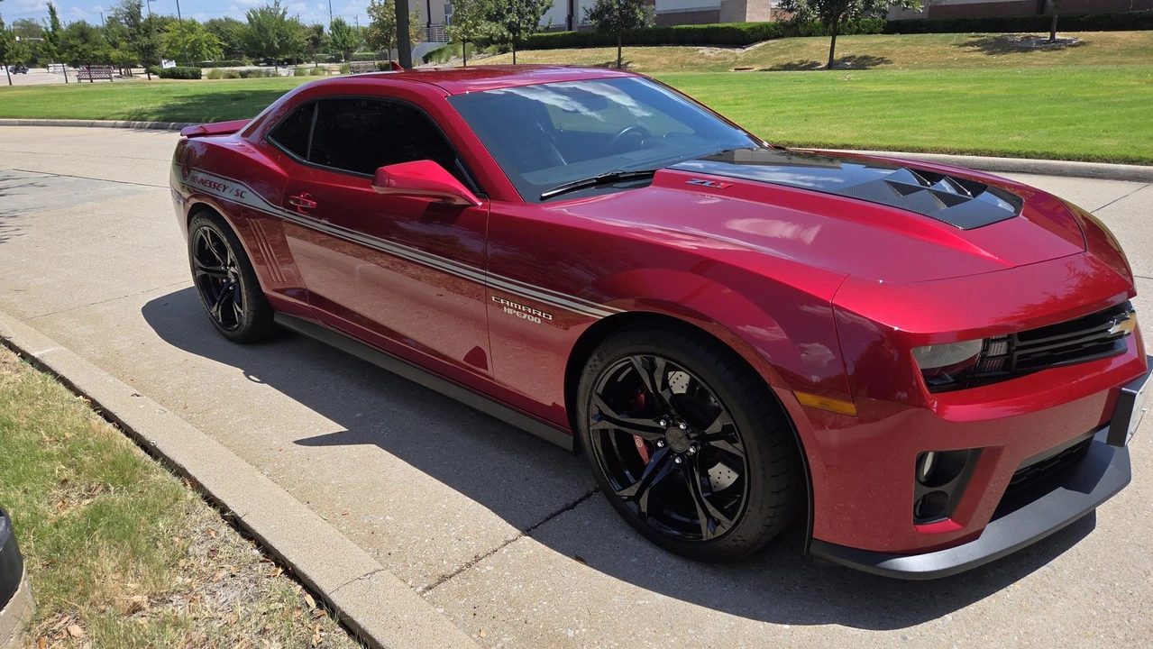 2013 Chevrolet Camaro ZL1 5th Gen - Image 8 of 31
