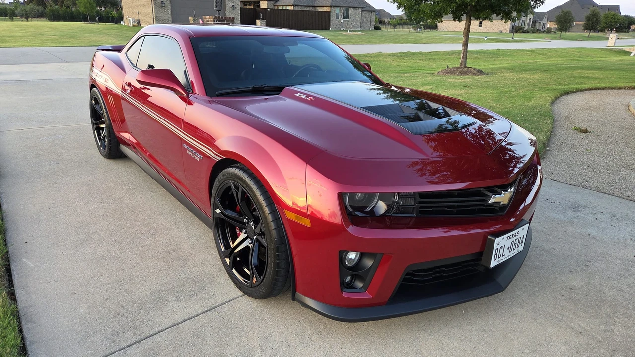 2013 Chevrolet Camaro ZL1 5th Gen - Image 20 of 31