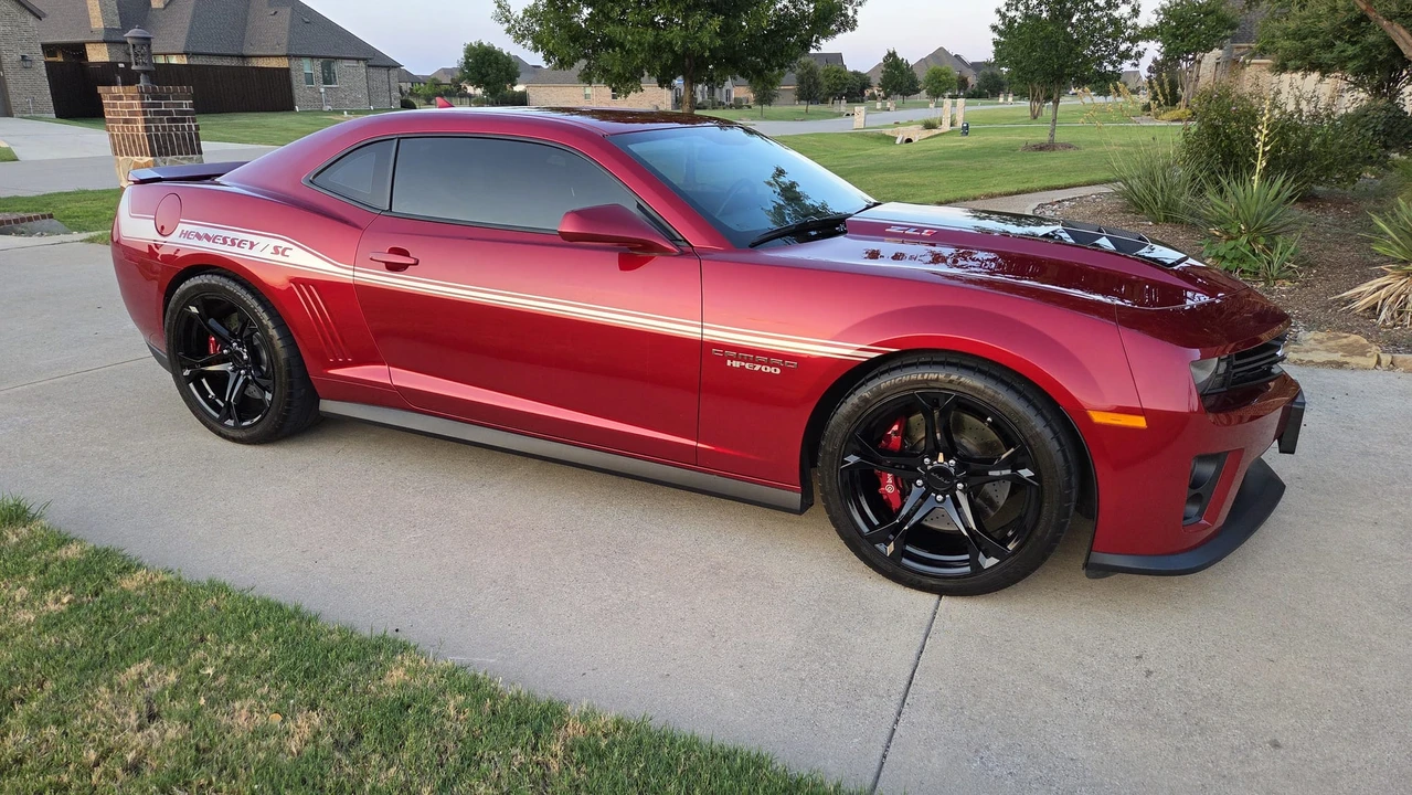 2013 Chevrolet Camaro ZL1 5th Gen - Image 19 of 31