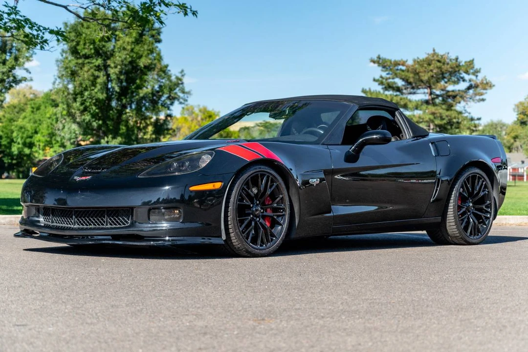 2013 Chevrolet Corvette C6 - Image 2 of 31