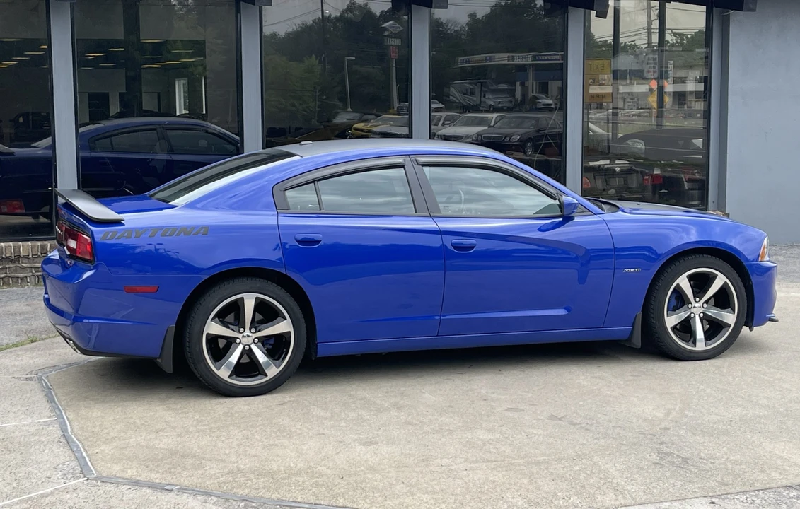 2013 Dodge Charger 6th Gen - Image 13 of 31