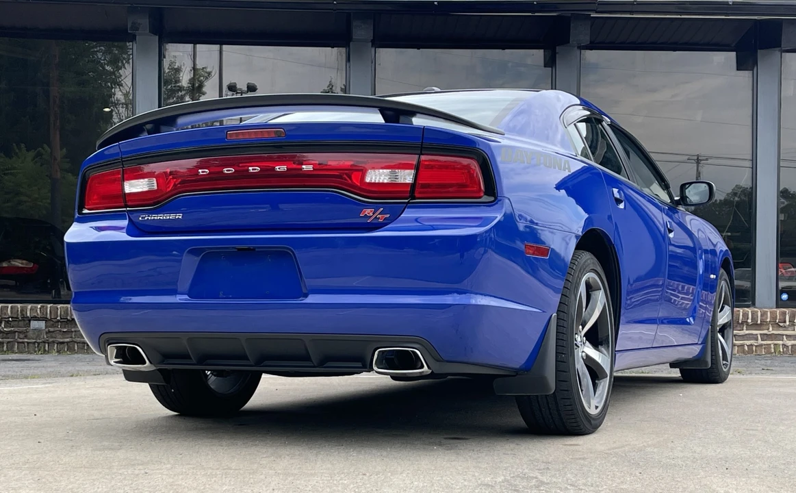 2013 Dodge Charger 6th Gen - Image 22 of 31