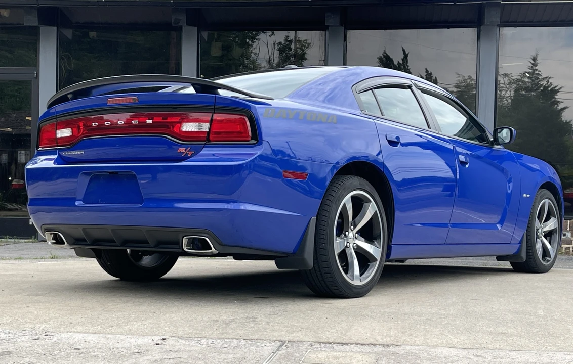 2013 Dodge Charger 6th Gen - Image 18 of 31