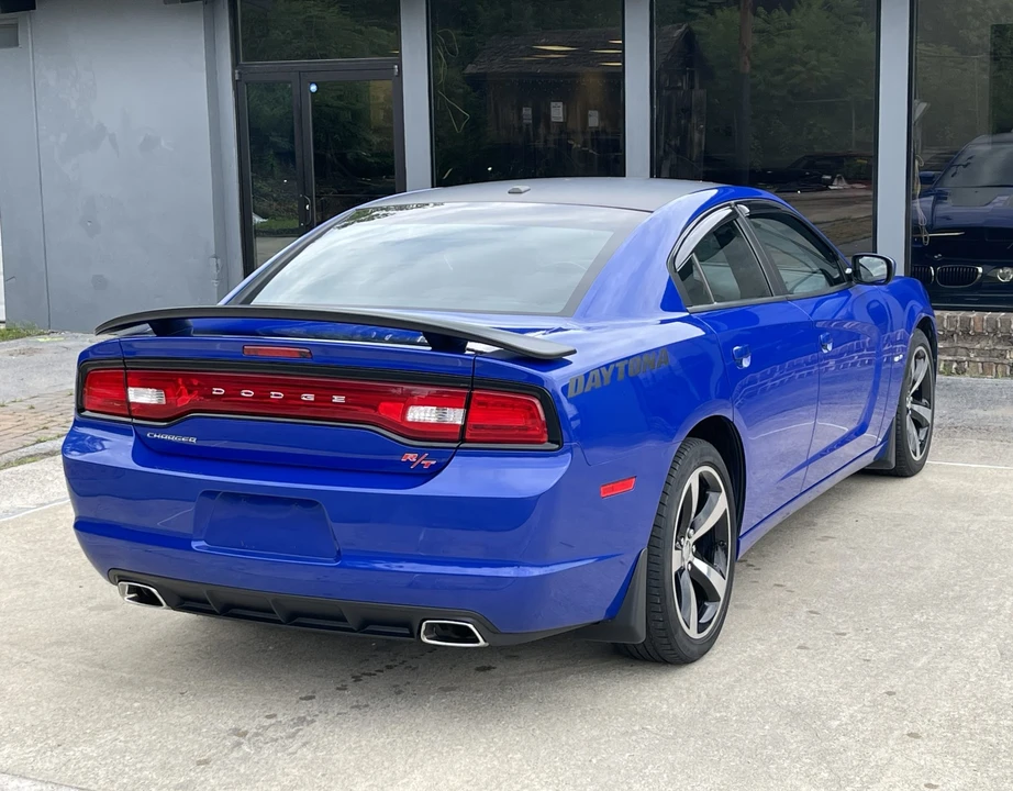 2013 Dodge Charger 6th Gen - Image 19 of 31