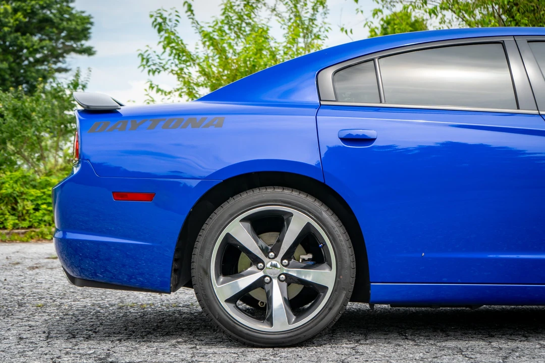 2013 Dodge Charger 7th Gen - Image 24 of 31