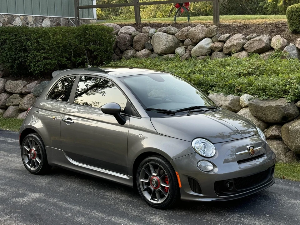 2013 Fiat Abarth 500 - Image 13 of 31