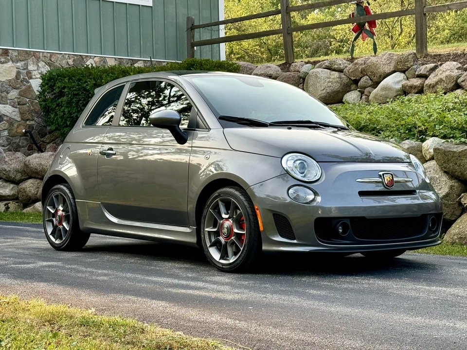 2013 Fiat Abarth 500 - Image 11 of 31